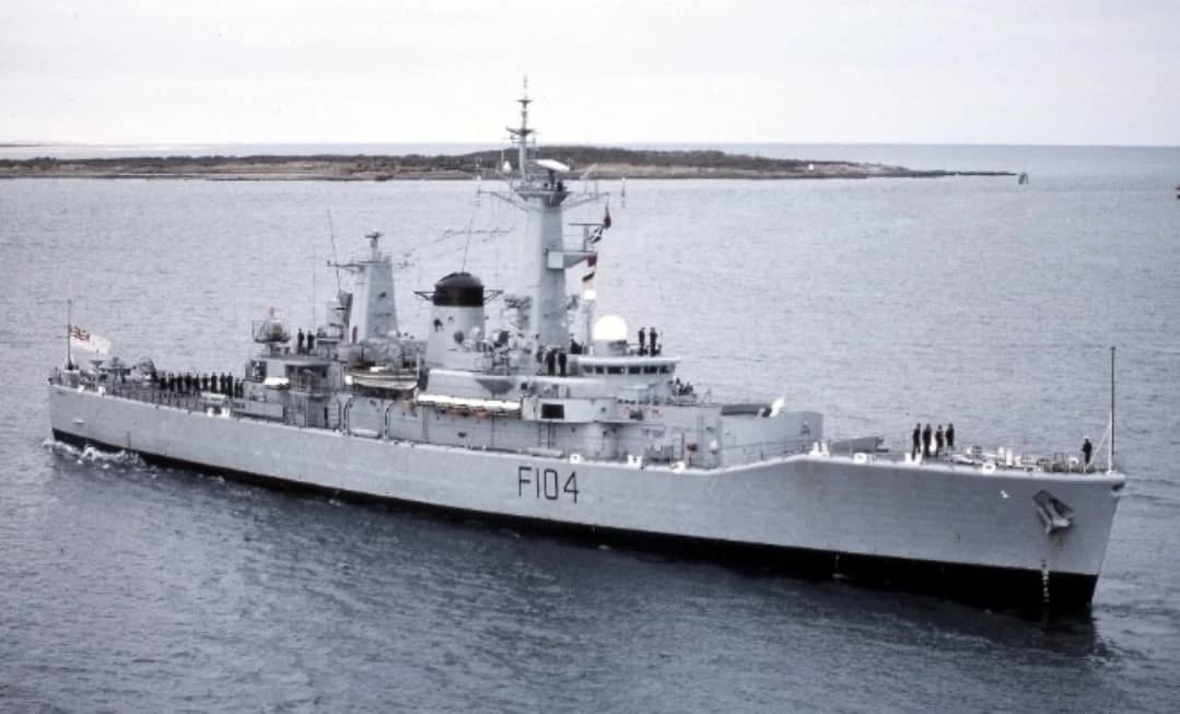 HMNZS Southland Model Ship