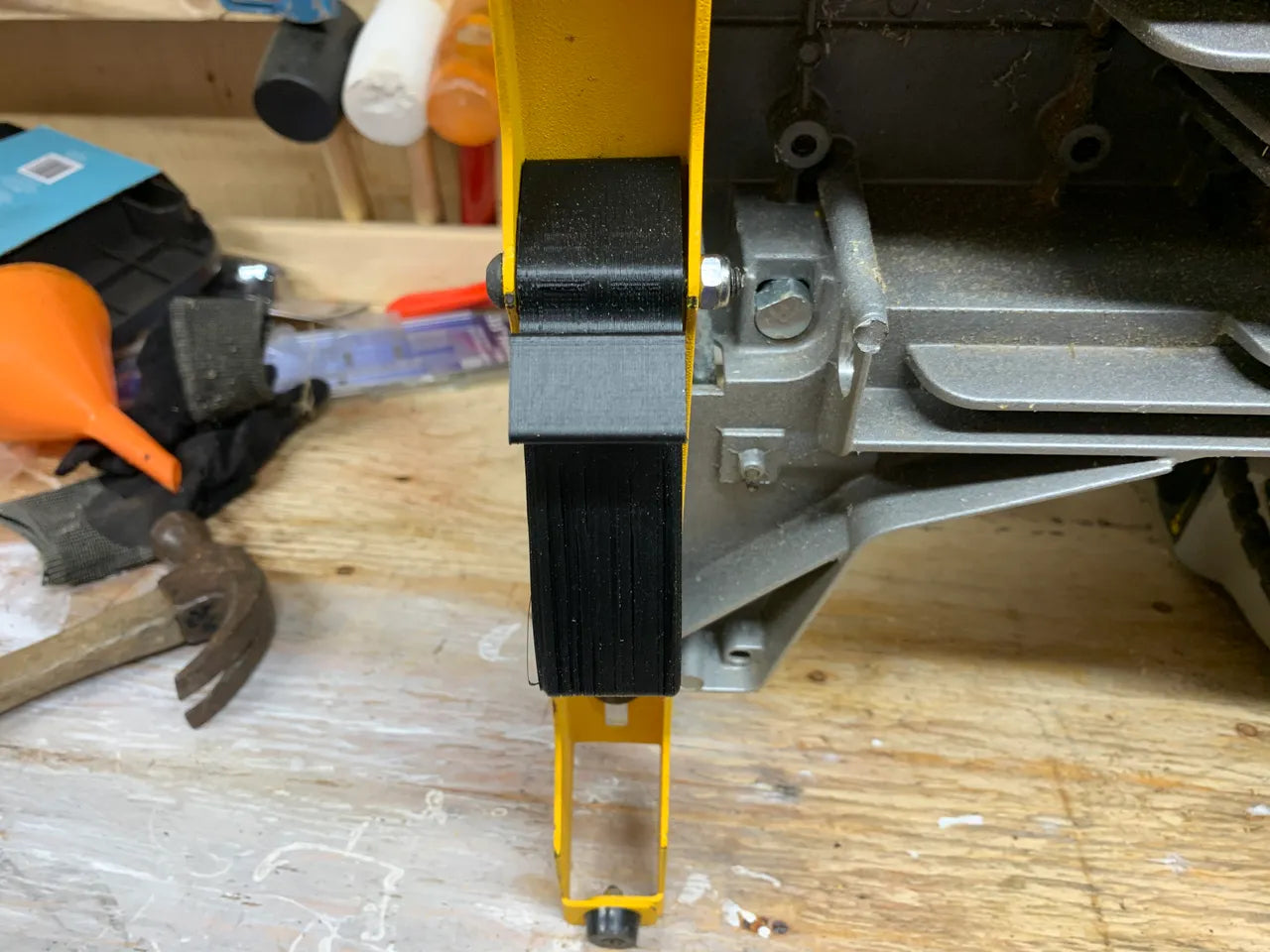 DeWalt Miter Saw Replacement Clamp For Heavy Duty Stand
