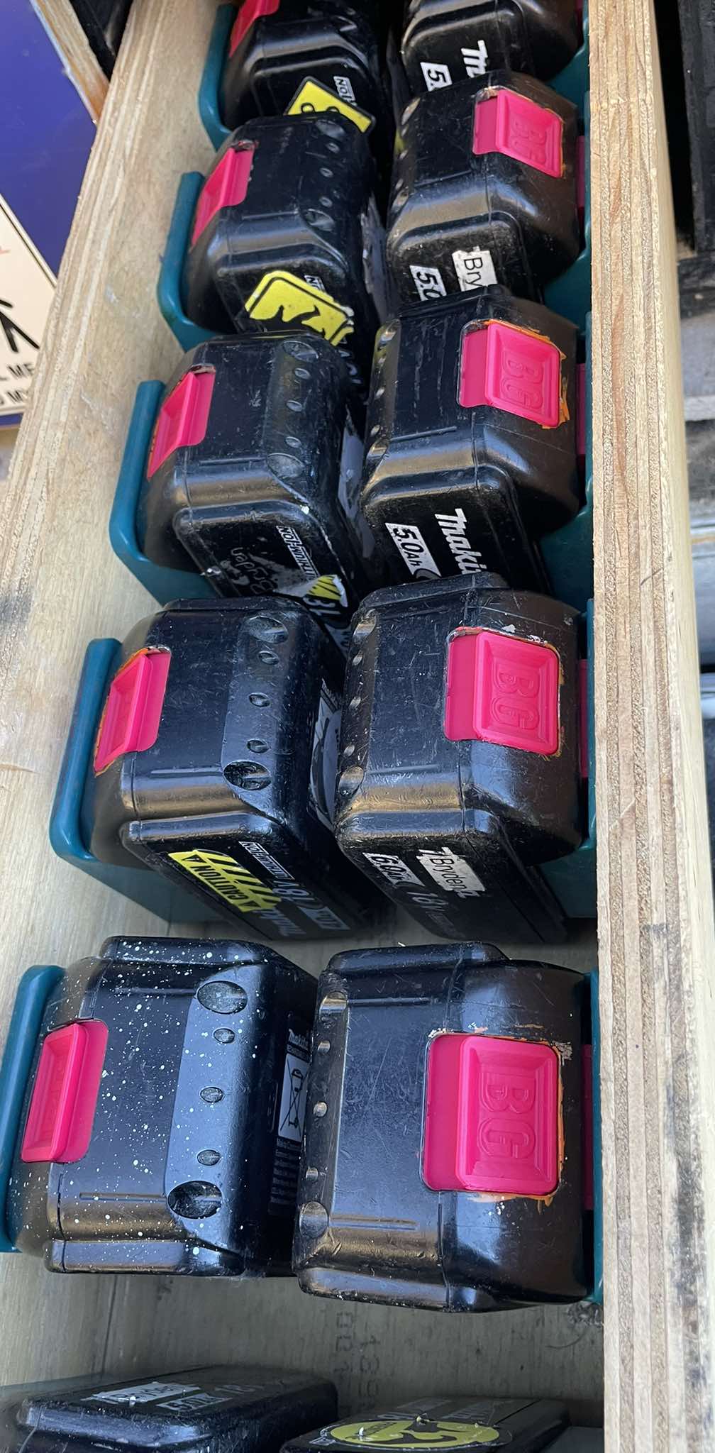Makita 18v Personalised Battery Release Buttons