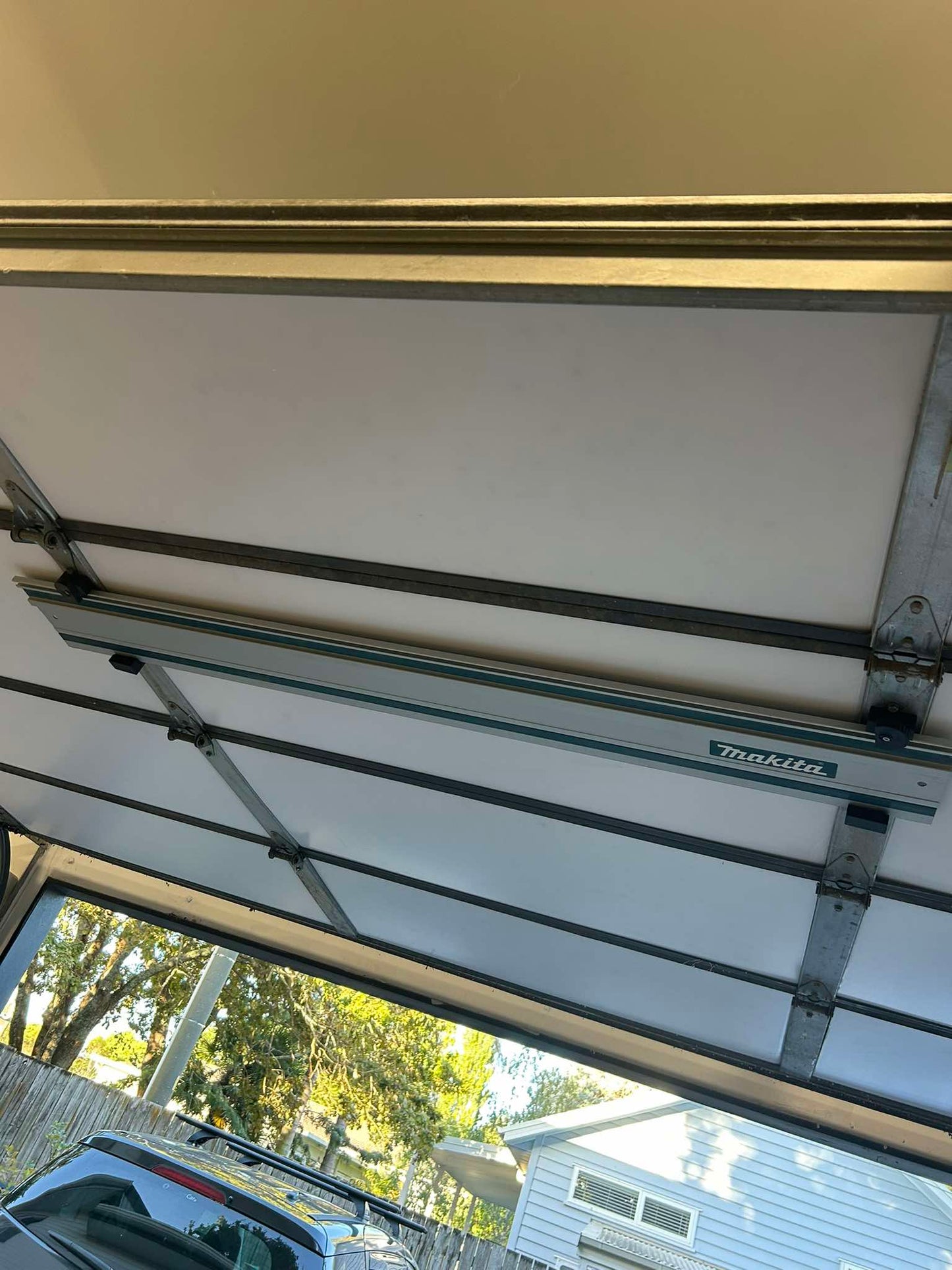 Guide Rail Wall Mount
