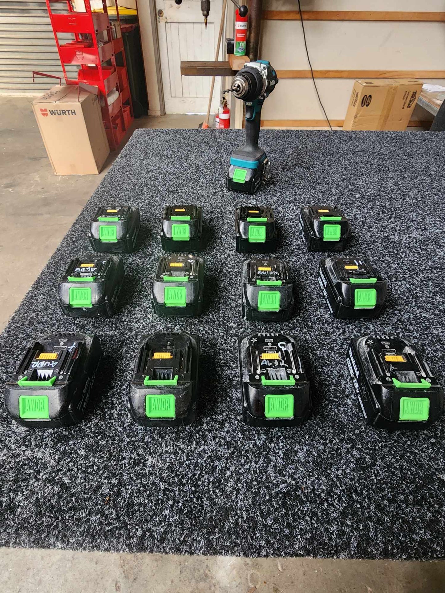 Makita 18v Personalised Battery Release Buttons